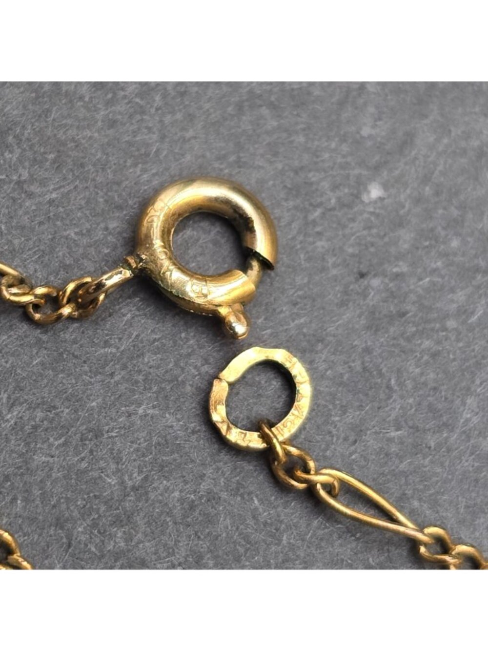 Vintage 12k Gold Filled Double Heart Choker Necklace Figaro Chain Statement - Picture 11 of 11
